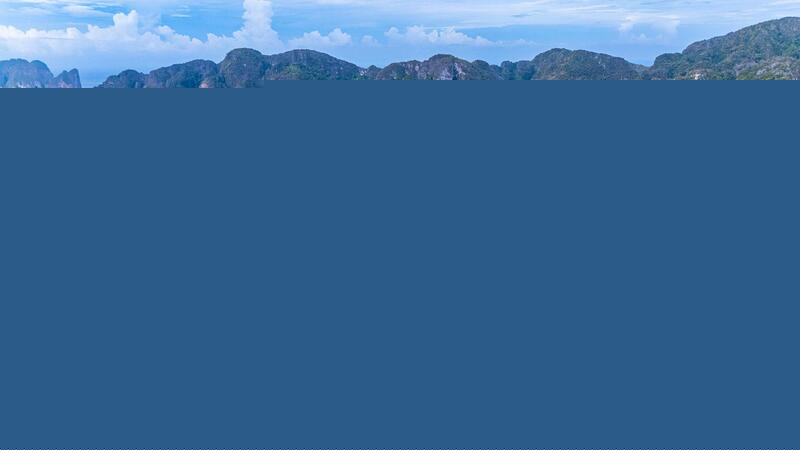 Vẻ đẹp nhiệt đới đặc trưng khiến Phuket luôn hút khách vào mùa hè