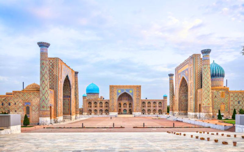 Registan – trái tim của thành phố Samarkand Registan – trái tim của thành phố Samarkand